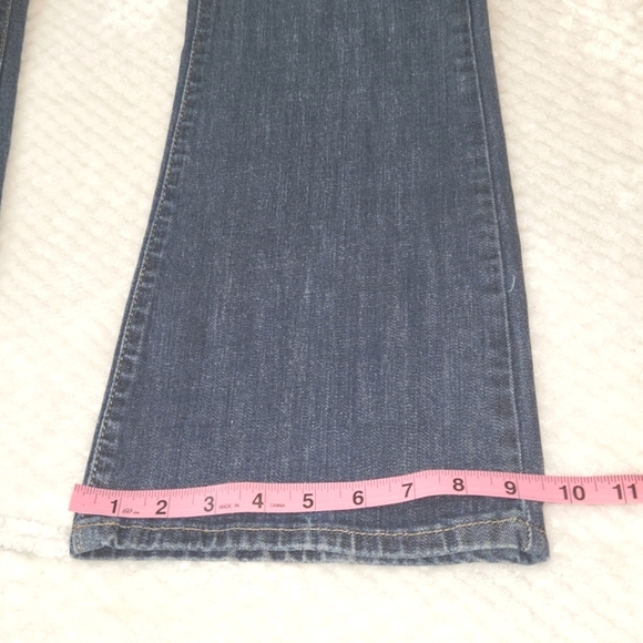 CALVIN KLEIN WOMENS JEANS    FLARE FIT SIZE 10 - Picture 15 of 15